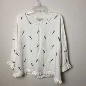 C&C California Cream Bell Sleeve Blouse